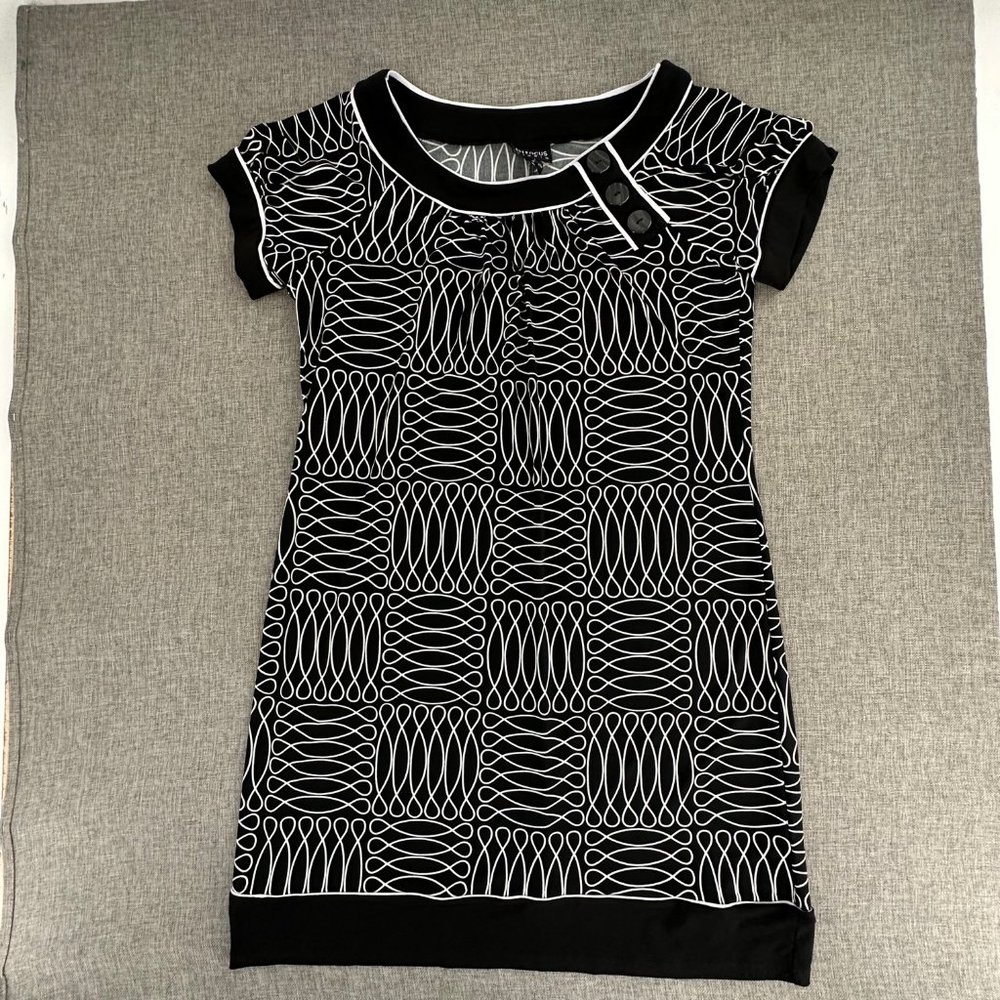 ENFOCUS Studio Shift Dress Black & White Short Sleeve Size 6 Stretch Round Neck